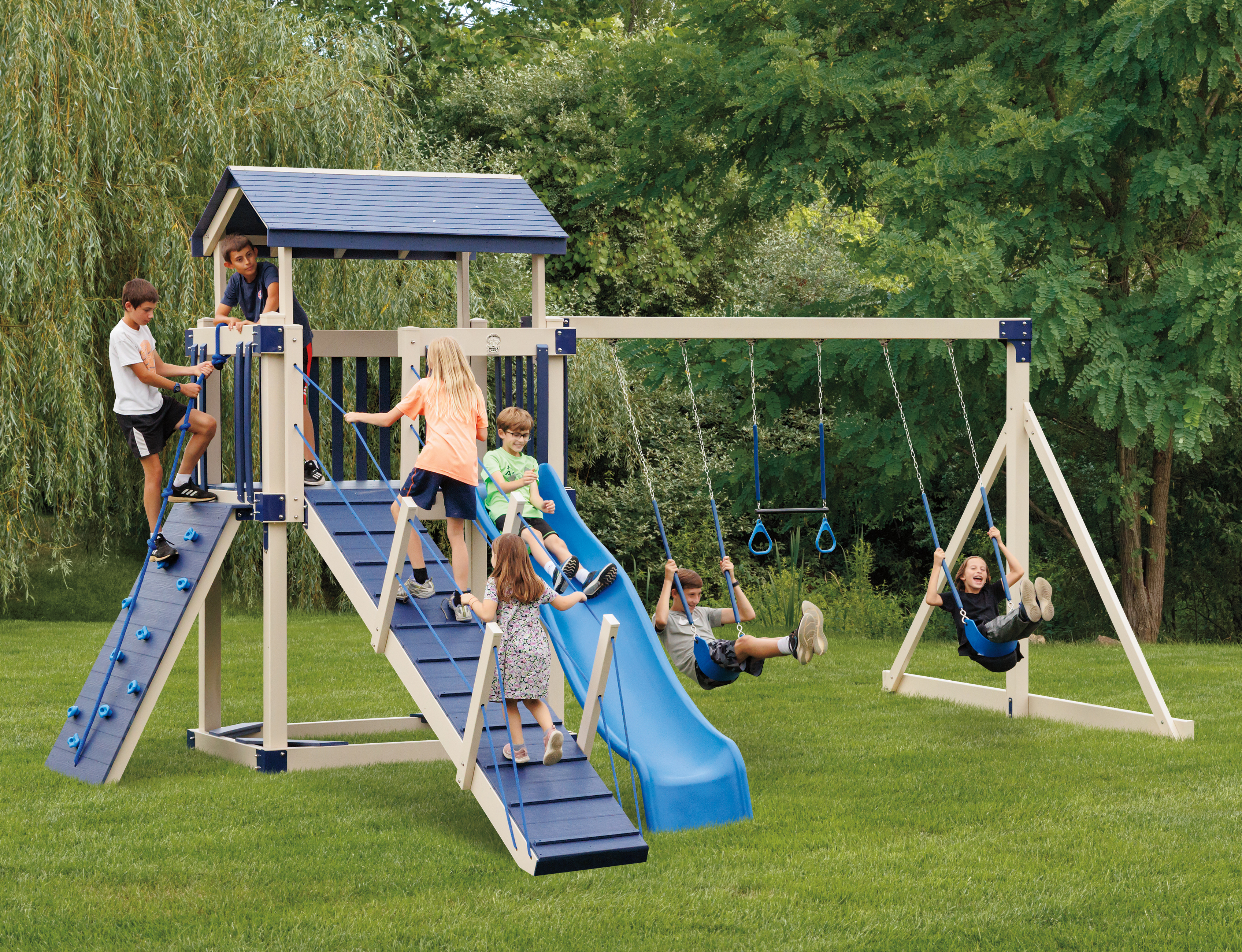 VINYL  SWINGSET AT PINE CREEK STRUCTURES IN YORK,PA.